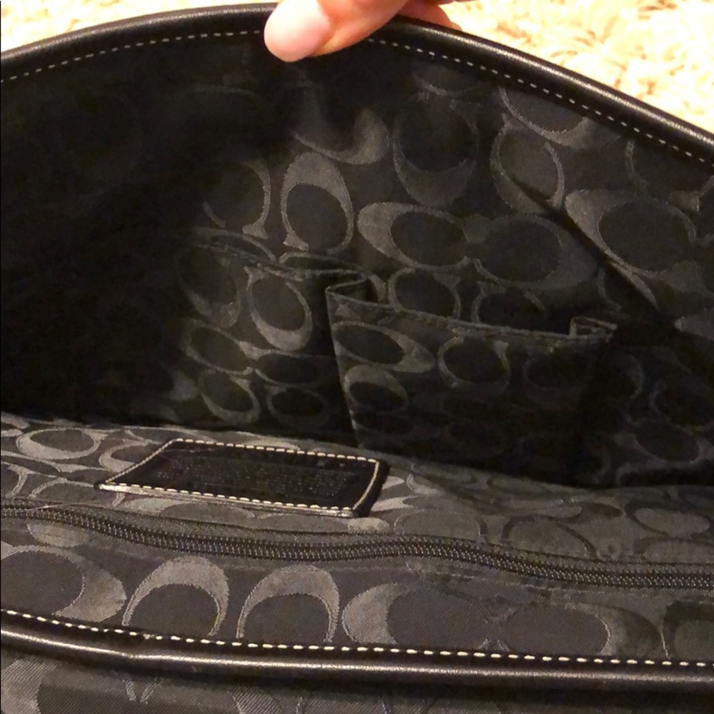 Authentic coach black leather business tote - Picture 7 of 8